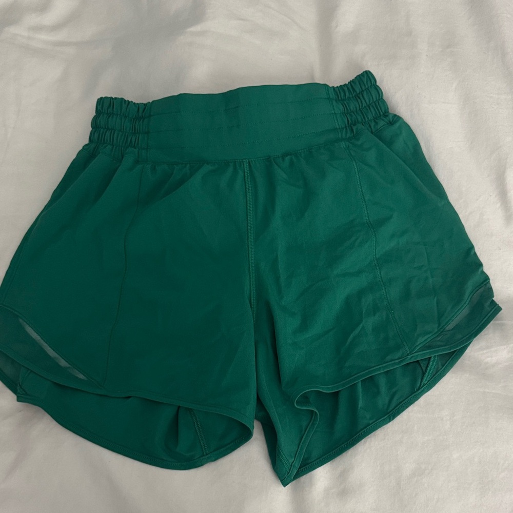 Lululemon Hotty Hot Short